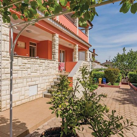 1 Bedroom Lovely Apartment In Rovinj Zewnętrze zdjęcie